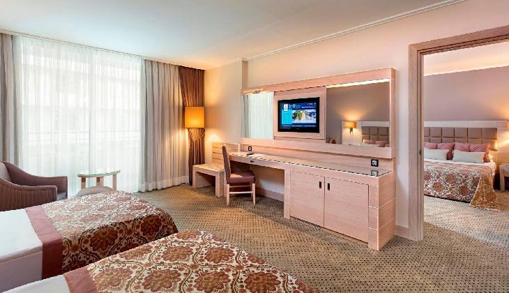 هتل میراکل ریزورت