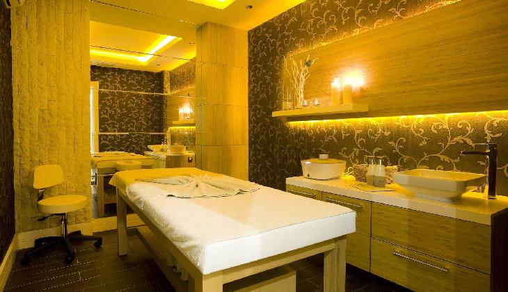 هتل پرزا دی فینایکا و سوئیتز