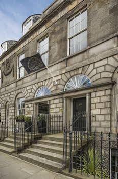 Albany Ballantrae Hotel