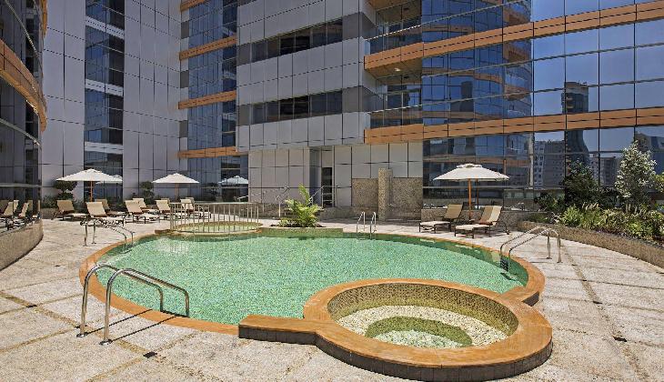 هتل و مجوعه اقامتی دابل تری بای هیلتون دبی - البرشا