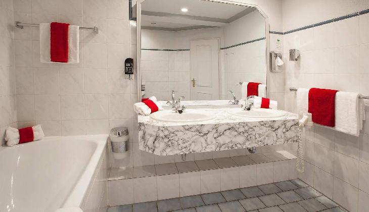 Royal by Centro Comfort