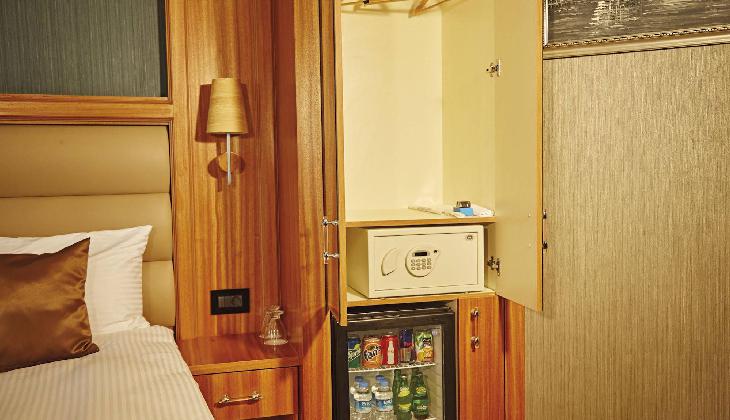 Ilkbal Deluxe Hotel Istanbul