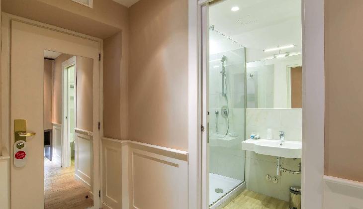 Hotel Alimandi Via Tunisi