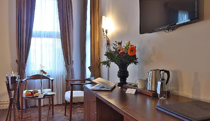 هتل تکسیم لانژ