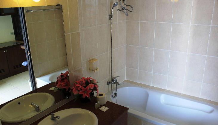 هتل سیوالای سیتی پالاس