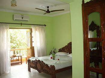 Villa Theresa Beach Resort