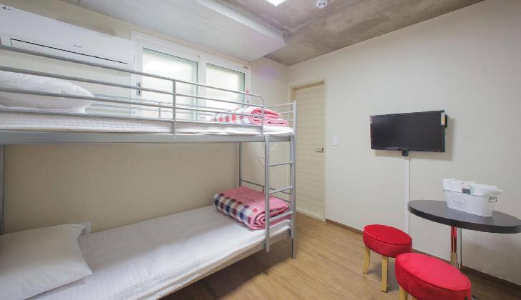 KW Hongdae Line Hostel