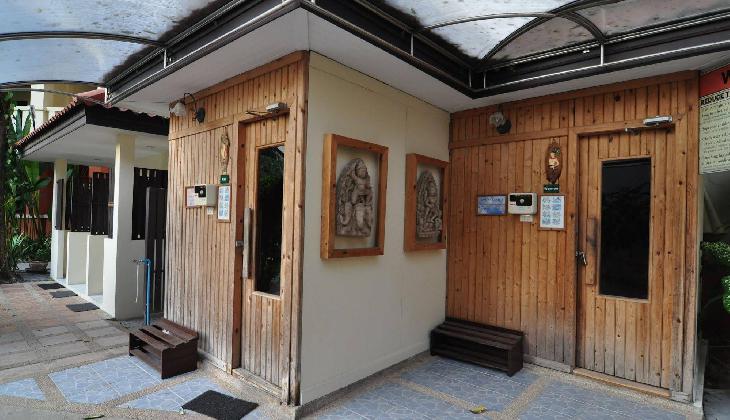 Hyton Leelavadee Hotel