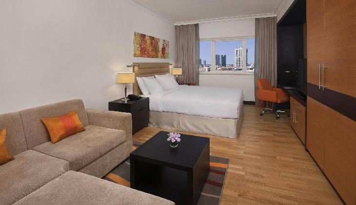 هتل و مجوعه اقامتی دابل تری بای هیلتون دبی - البرشا