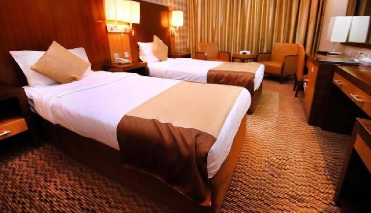 هتل سان اند سندز داون تاون