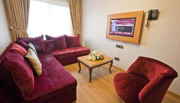 Panagia Suite Hotel