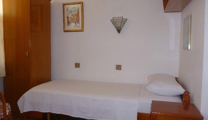 هتل فرانکفورت