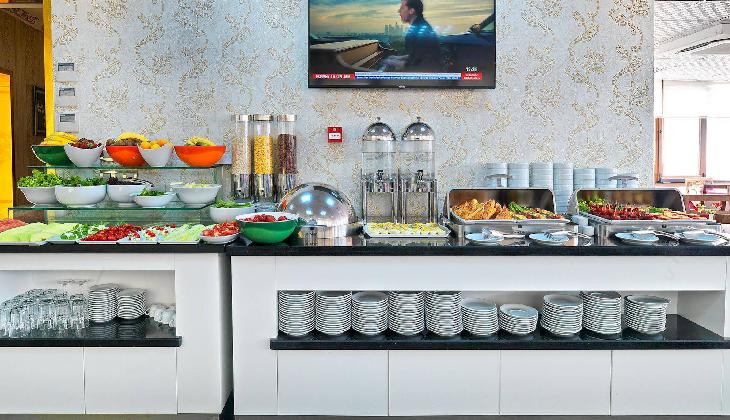 هتل وایت مونارچ