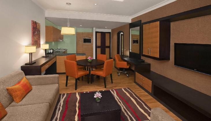 هتل و مجوعه اقامتی دابل تری بای هیلتون دبی - البرشا