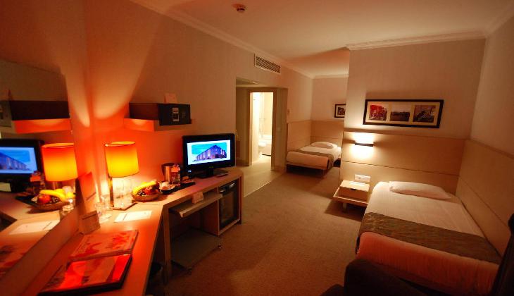 هتل بست وسترن ارسین تکسیم