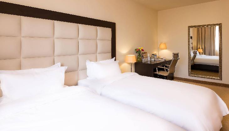 هتل پاریس ایروان