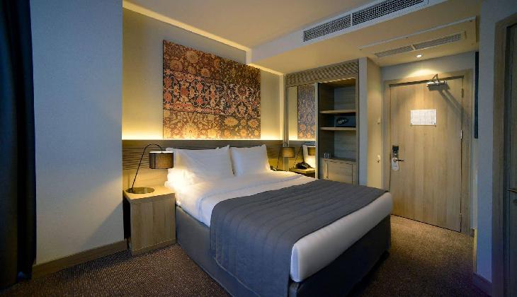 هتل ریپابلیکا ایروان