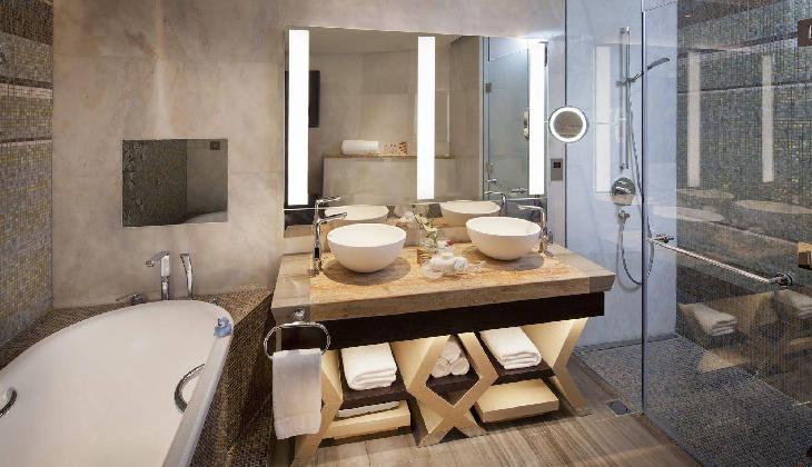 هتل جمیرا بیچ