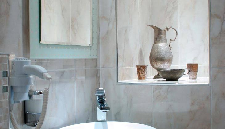 White Garden Pansion