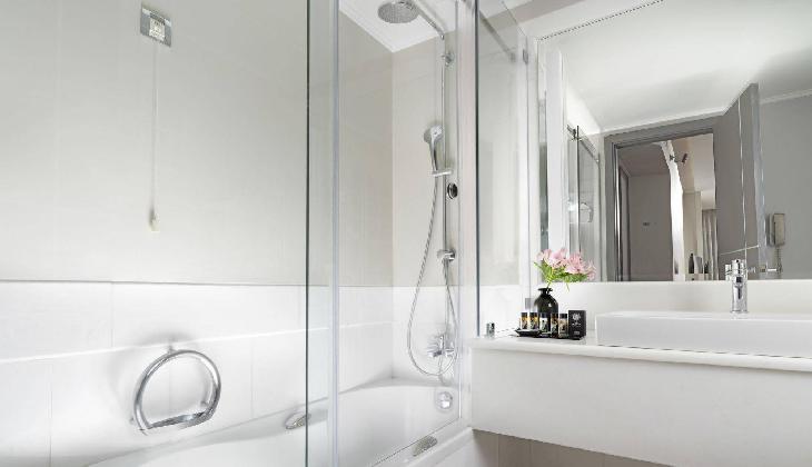 هتل هالیدی سوییت