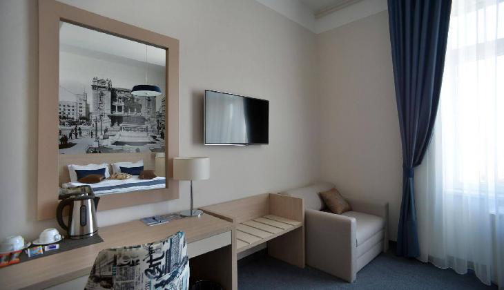 Five Points Square City Center