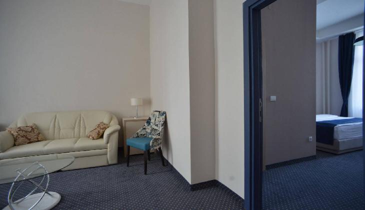 Five Points Square City Center