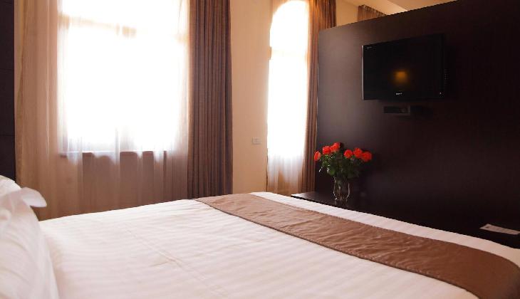 هتل باس بوتیک