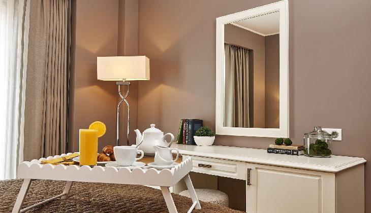 Renata Suites Boutique Hotel