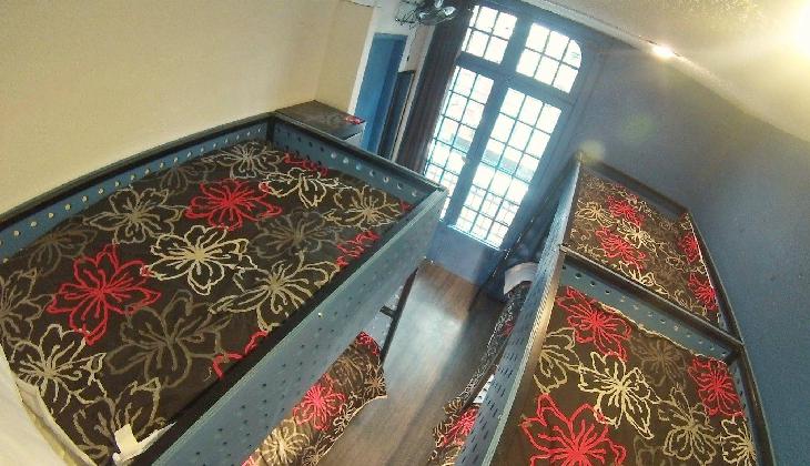 Roomies Hostel Condesa