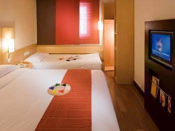 Ibis Sanyuan Beijing