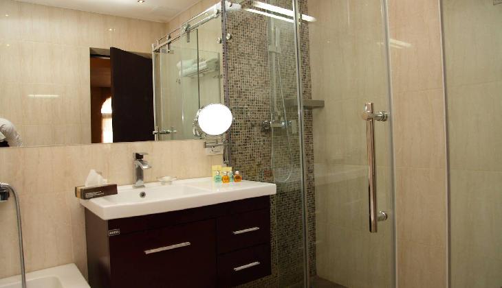 هتل باس بوتیک