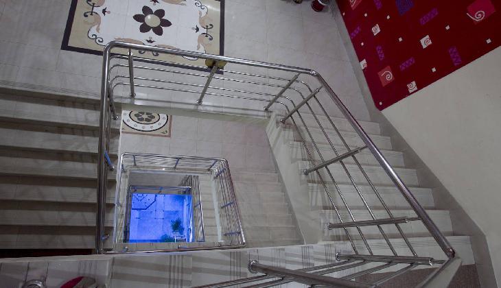 Hotel Metro International