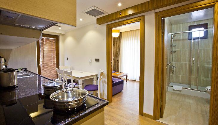 Panagia Suite Hotel