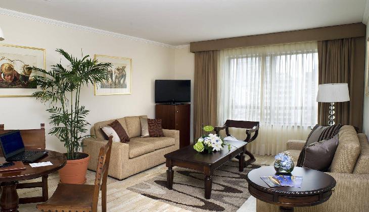 La Hacienda Miraflores