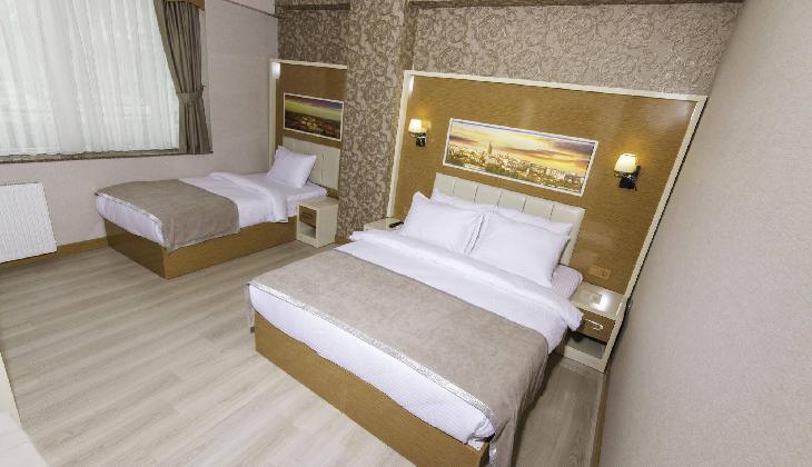 De Maison Airport Hotel