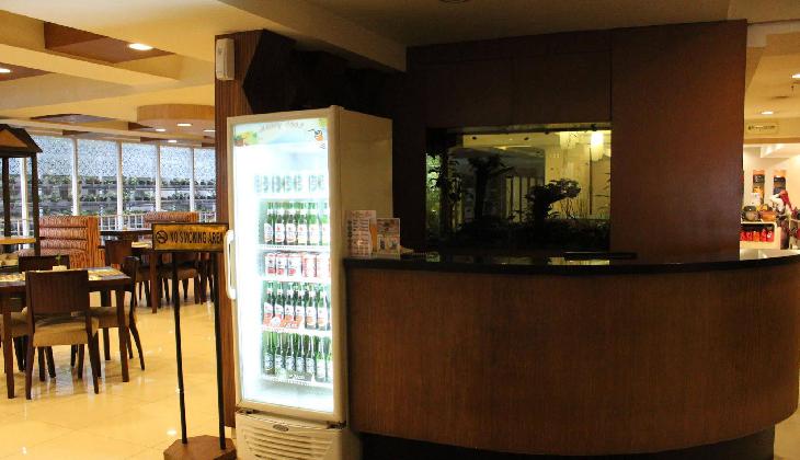 Anggrek Shopping Hotel