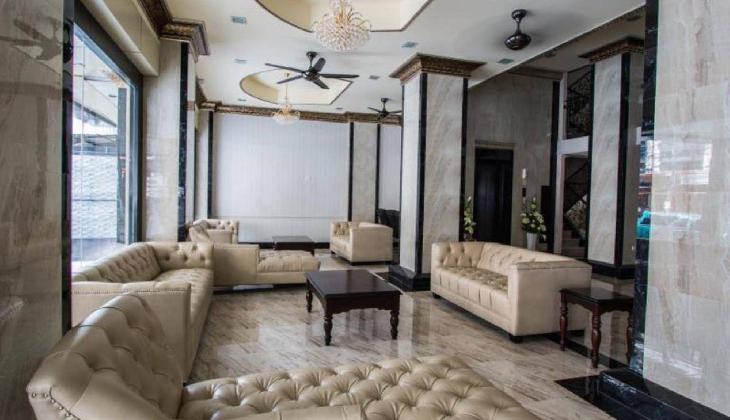 Land Royal Residence