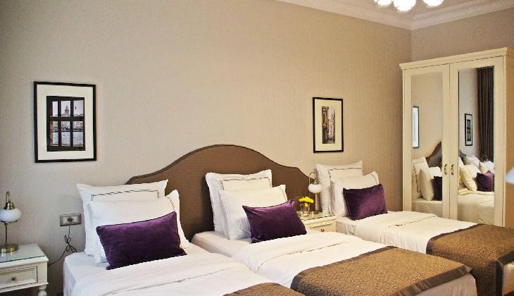 Meroddi Galata Mansion