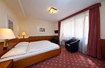 Novum Hotel Rieker Stuttgart Hauptbahnhof