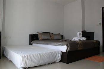 Happy Fish Guest House