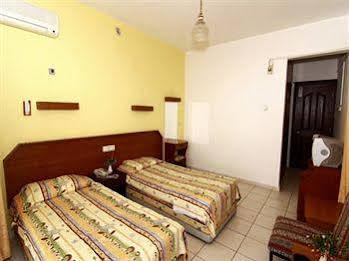 Kleopatra Bebek Hotel