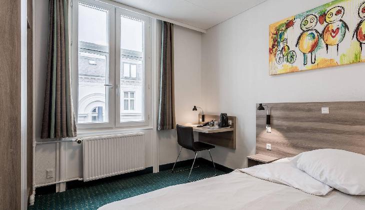 Good Morning + Copenhagen Star