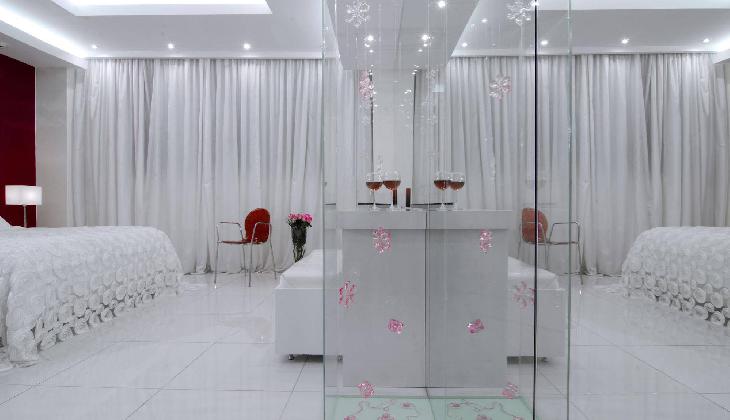 Athens Status Suites