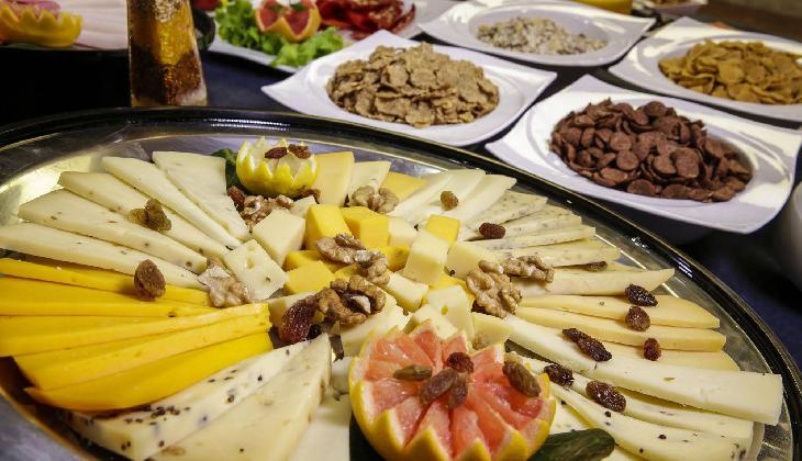 Housez Suites & Apartments