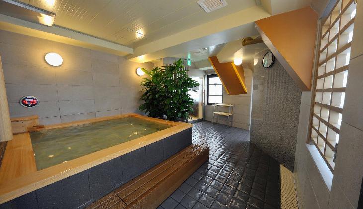 Global Cabin Gotanda