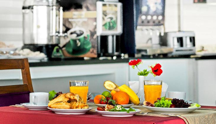 هتل وایت مونارچ