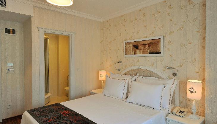 Albinas Hotel Old City