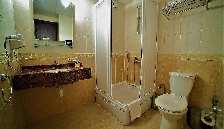 هتل پِرا رُز