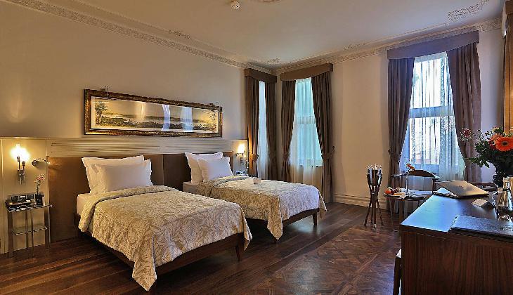 هتل تکسیم لانژ