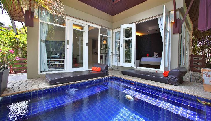 Replay Pool Villa Beachfront